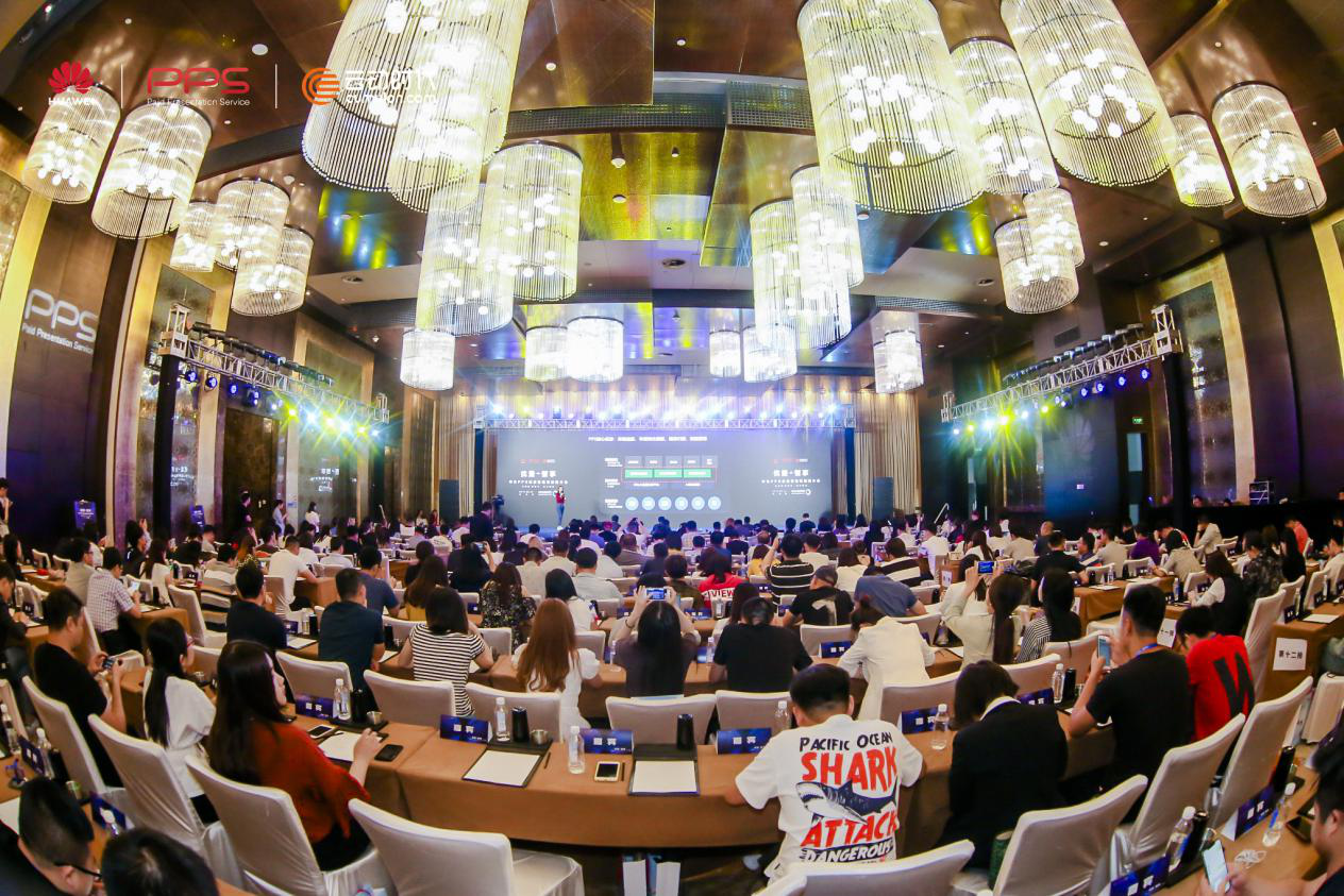 云動(dòng)時(shí)代 云動(dòng)時(shí)代